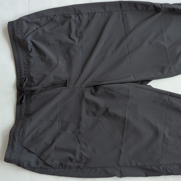 Style & Co. Woman Sport Athletic Capri Pants 3X Gray Pockets Toggle - Picture 7 of 15